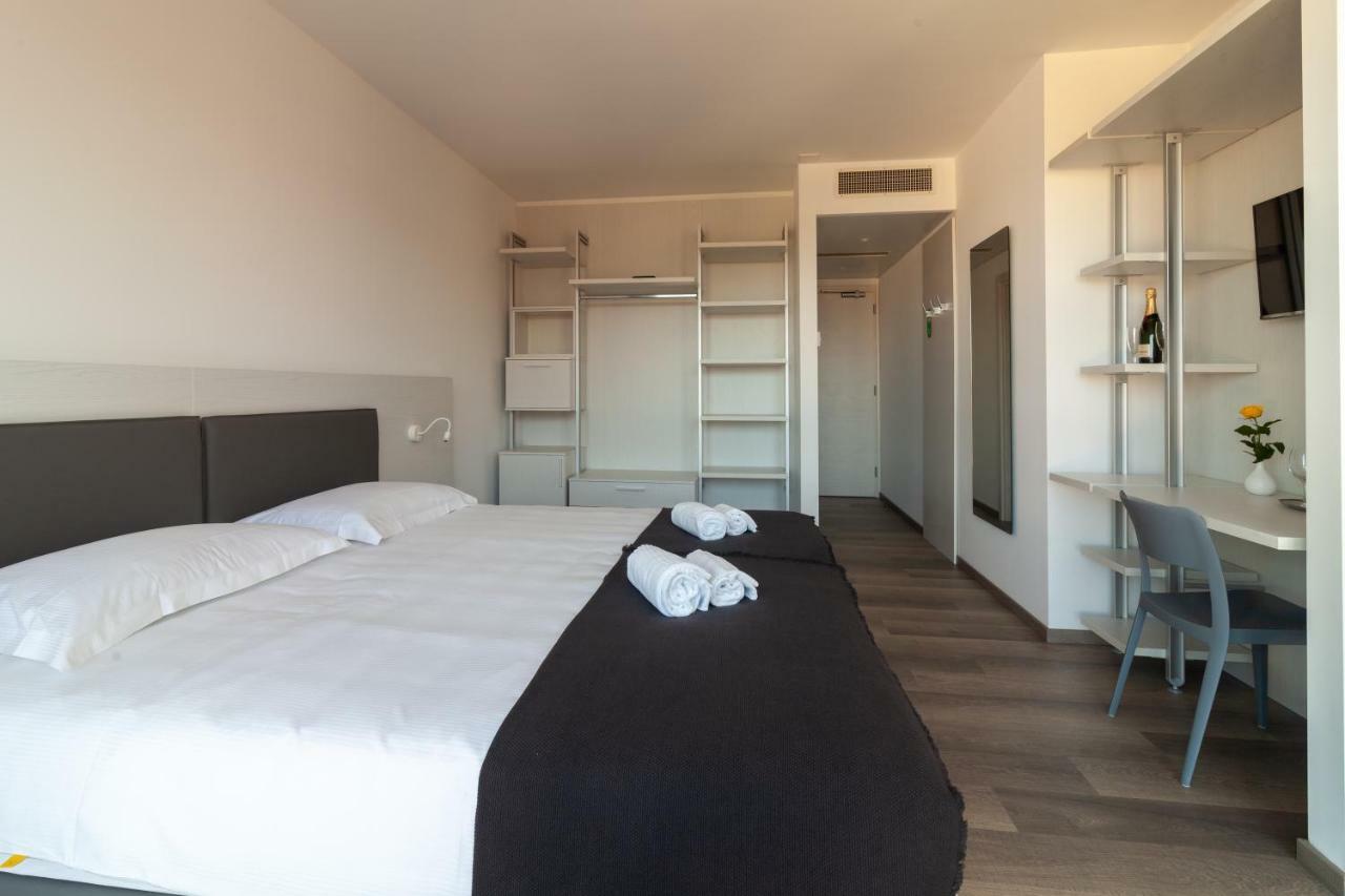 Hotel Albergo Milano Mendrisio Eksteriør bilde