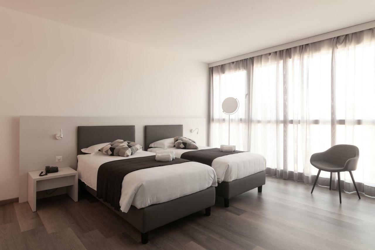 Hotel Albergo Milano Mendrisio Eksteriør bilde